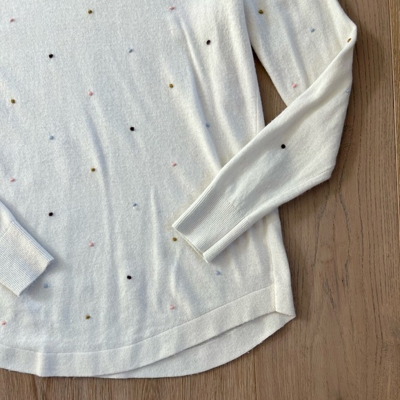 Loft Embroidered Polka Dot Cream Crew Neck Sweater Womens Size Small - Picture 4 of 11